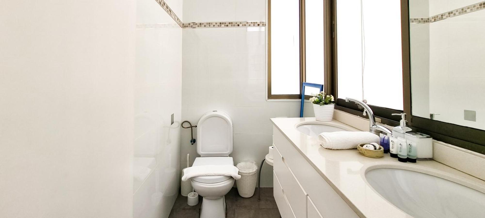 Bnb Israel Apartments - Harav Kook Lilas Тель-Авив Экстерьер фото